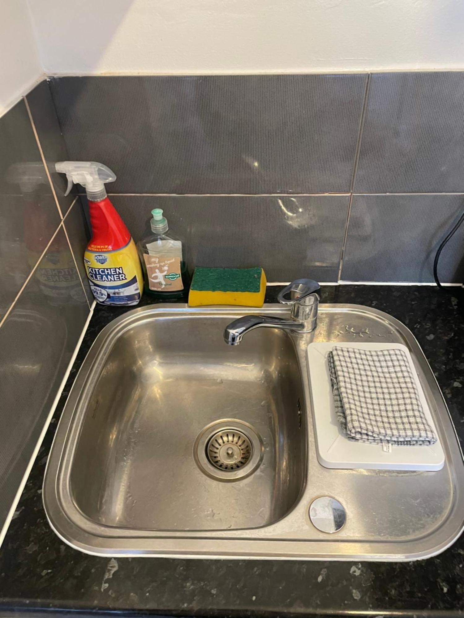 Fantastic Studio, Private Bathroom And Mini Kitchen. Thamesmead (Greater London) Exterior foto